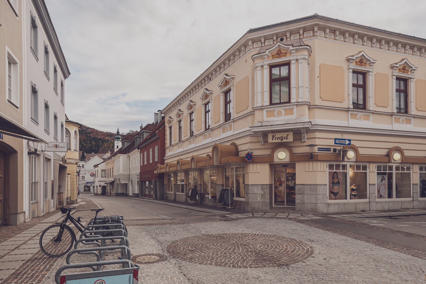 aktuelle Außenansicht Hauptstraße 10