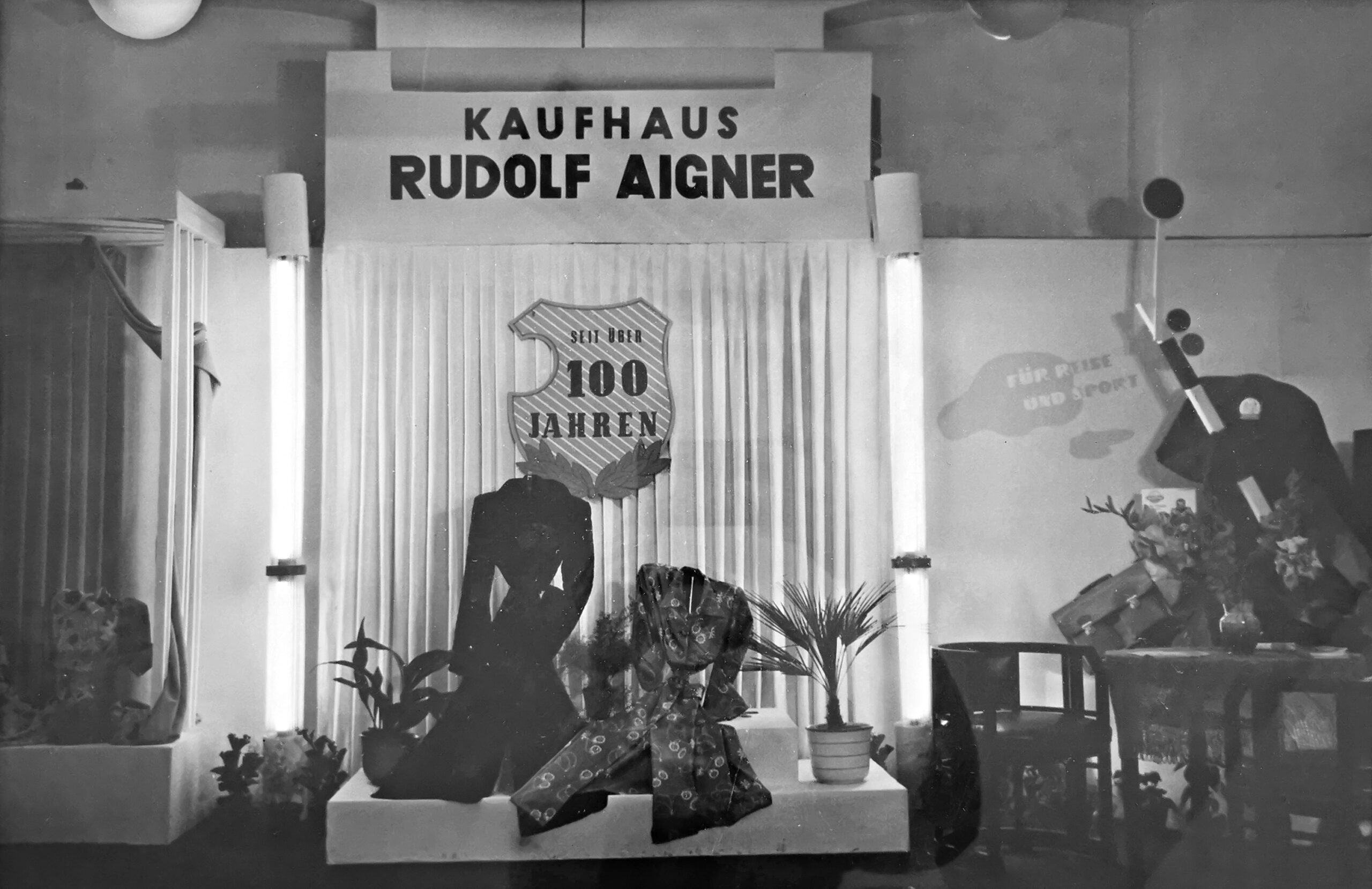 Gemischtwarenladen von Marianne Aigner